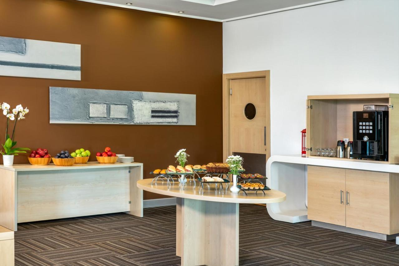 Ibis Adana Hotel Екстериор снимка
