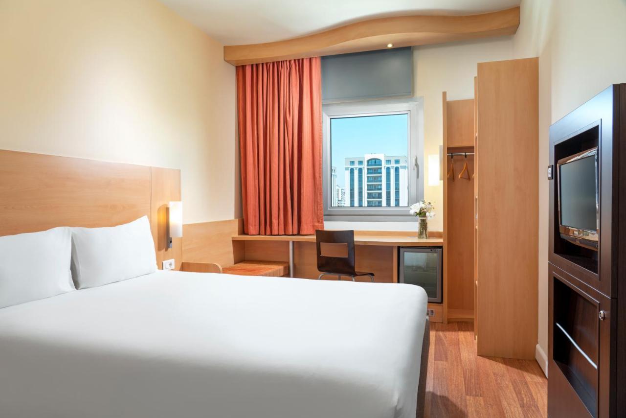 Ibis Adana Hotel Екстериор снимка