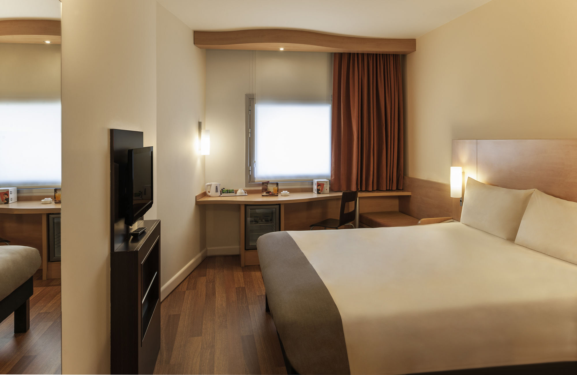 Ibis Adana Hotel Екстериор снимка